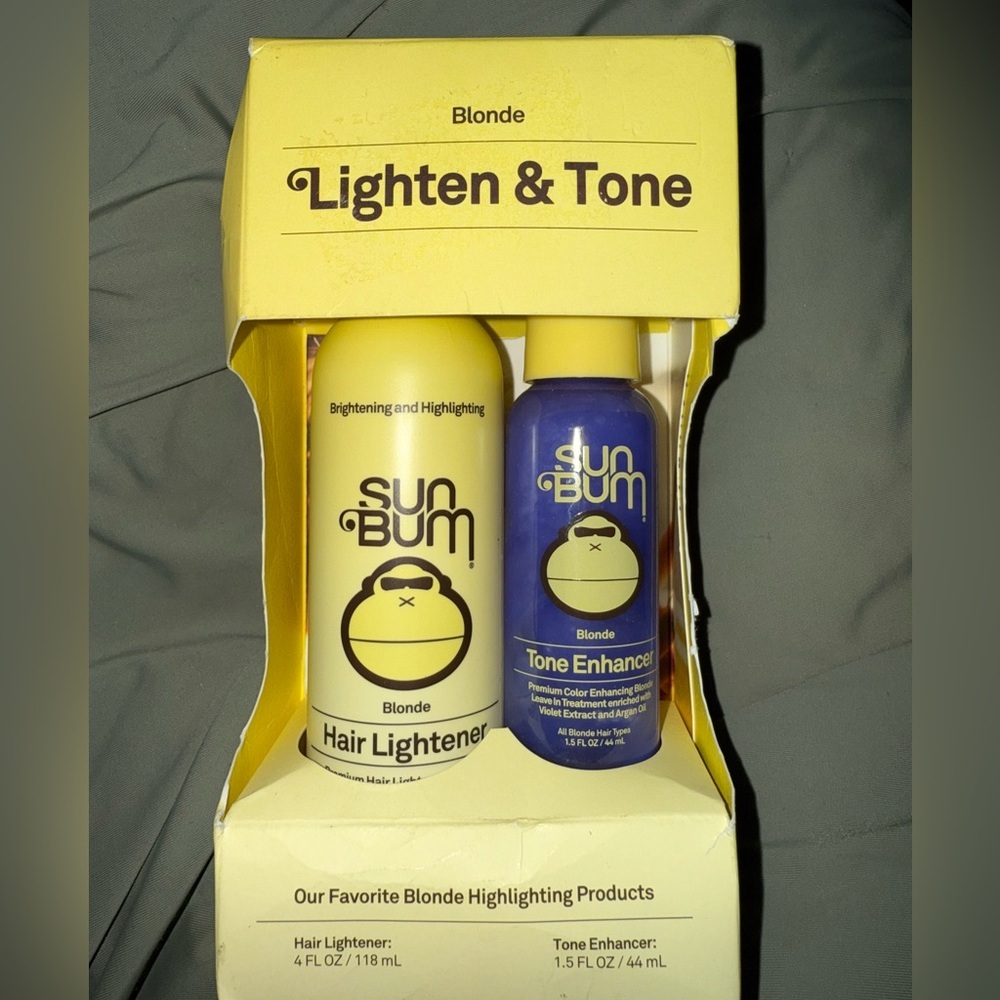 Blonde Lighten & Tone Hair Treatment Set - Yellow and Blue - Picture 3 of 4